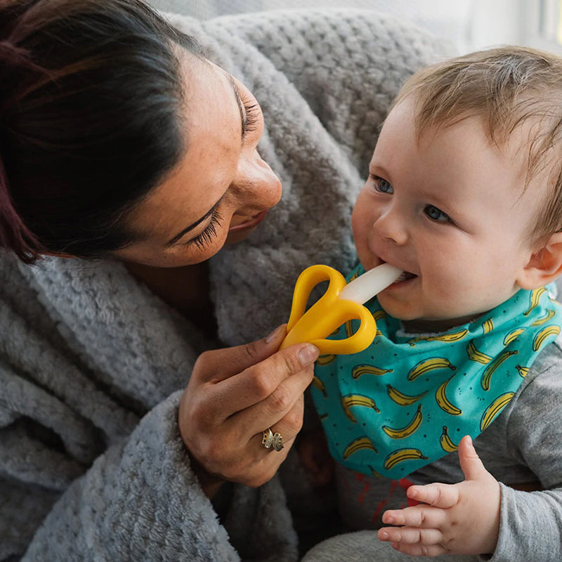 Bananformet babytandbørste