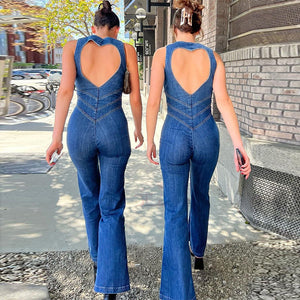 Rygløst Denim jumpsuit med hjerte udsnit bagpå (Dame)